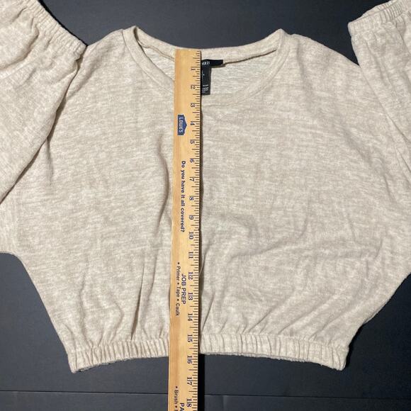 F21 Women's Cropped Sweater Top Long Sleeve Size Large Oatmeal Forever 21 Fall - Picture 8 of 10